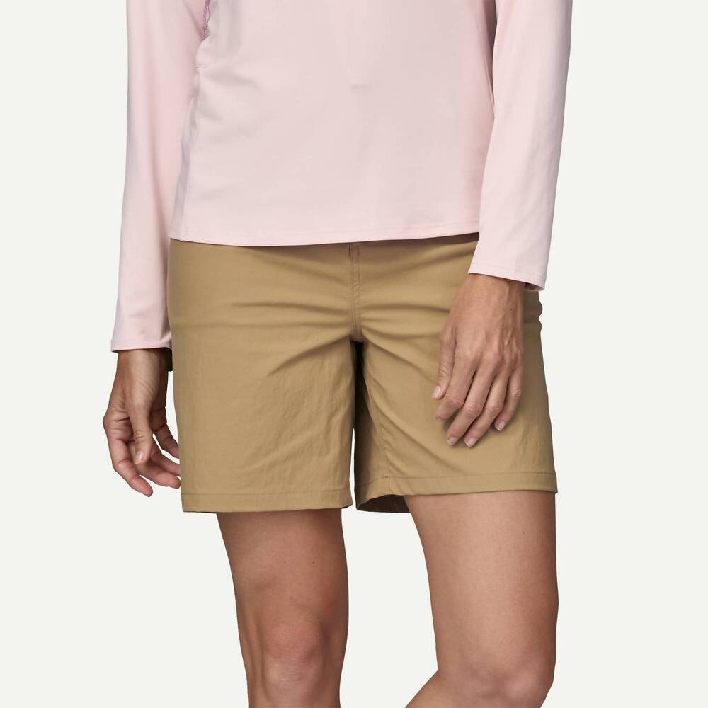 NEW PATAGONIA quandary shorts in classic tan